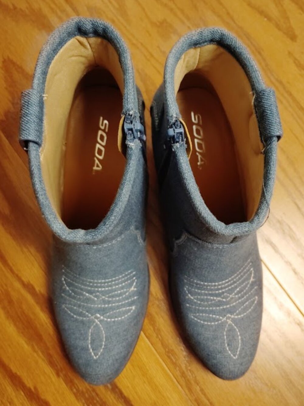 SODA Women's Denim Blue Boots sz 8 - Picture 5 of 9